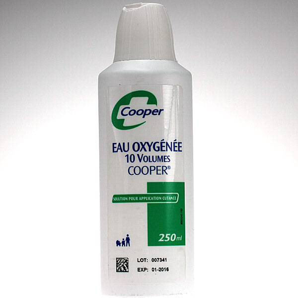 Eau oxyg&eacute;n&eacute; 10 V Cooper 250 ml